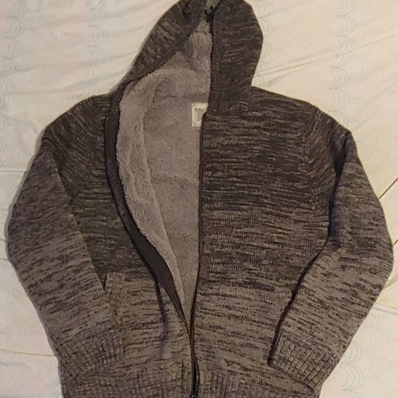 Windriver Zip Hoodie Sweater with Sleeve Lining - Picture 2 of 9